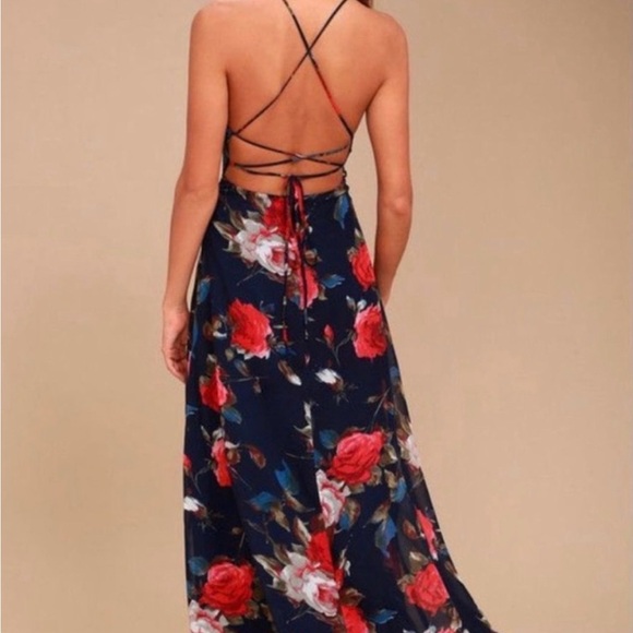 Lulu’s DEBUT NAVY BLUE FLORAL PRINT LACE UP MAXI DRESS size medium - Picture 2 of 9